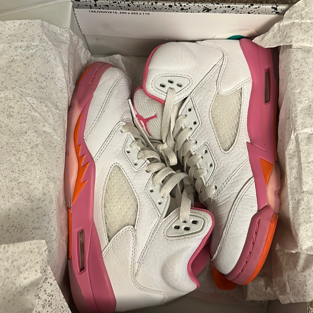 Used grade school size 4 1/2 Jordan 5 retro